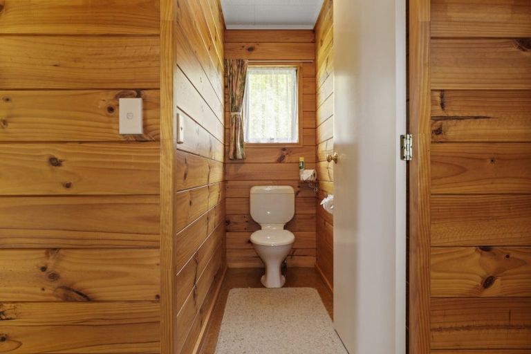 Photo of property in 285 Spencer Road, Lake Tarawera, Rotorua, 3076