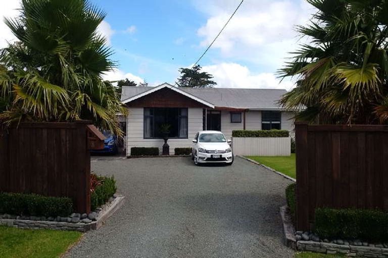 Photo of property in 8 Doctors Hill Road, Maungaturoto, 0520