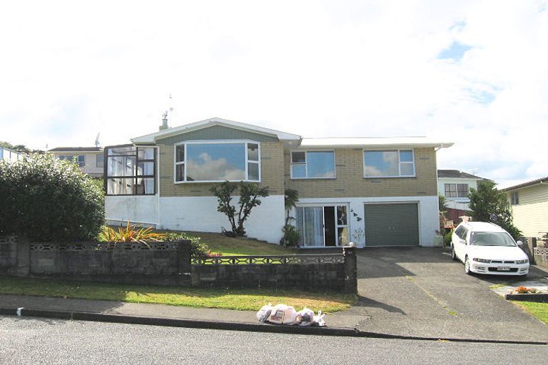 Photo of property in 20 Sunnyview Drive, Brown Owl, Upper Hutt, 5018