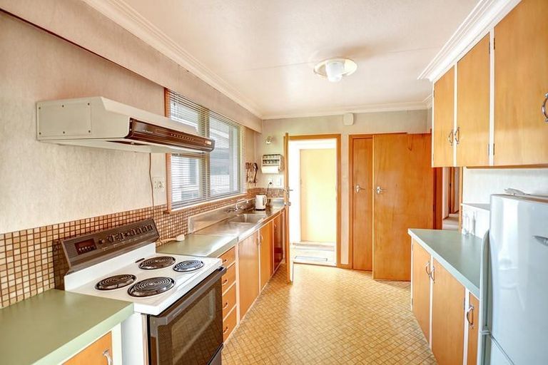 Photo of property in 15 Kinmont Crescent, Kinmont Park, Mosgiel, 9024