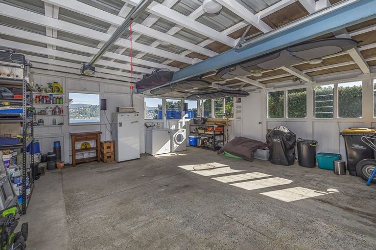 Photo of property in 68 Raukawa Street, Strathmore Park, Wellington, 6022