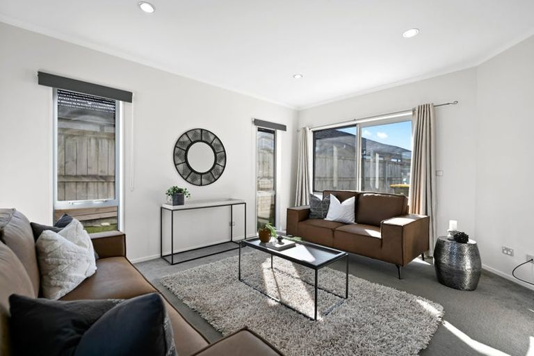 Photo of property in 1 Astelia Lane, Rototuna North, Hamilton, 3210