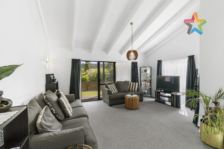 Photo of property in 16a Kairimu Street, Stokes Valley, Lower Hutt, 5019