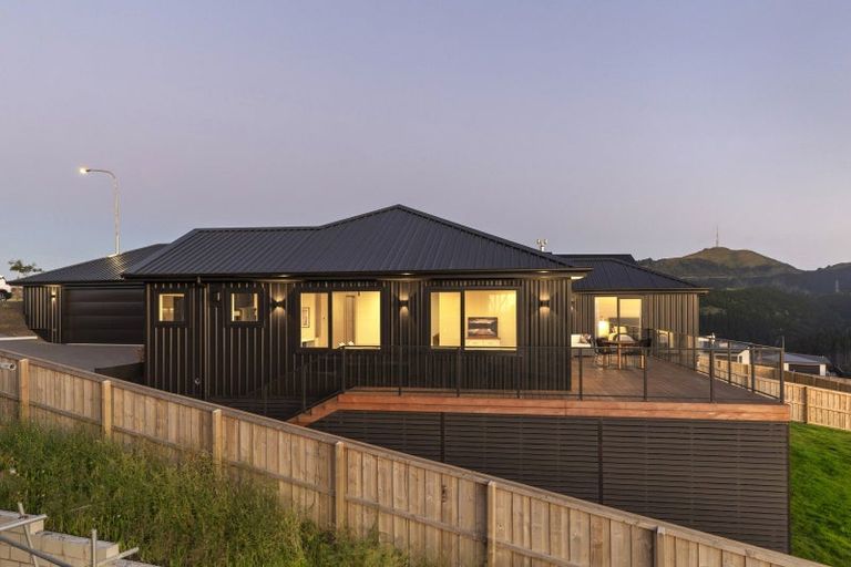 Photo of property in 206 Penruddock Rise, Westmorland, Christchurch, 8025