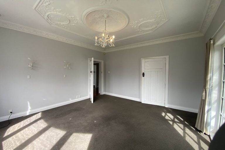 Photo of property in 8 Guthrie Street, Waterloo, Lower Hutt, 5011