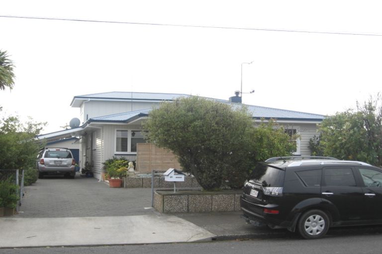 Photo of property in 20 Darwin Crescent, Maraenui, Napier, 4110