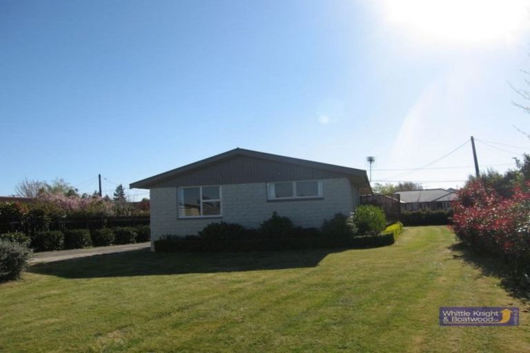 Photo of property in 32 Kimberley Road, Darfield, 7510