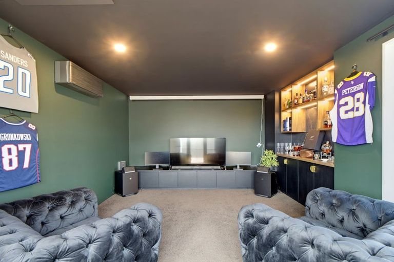 Photo of property in 24 Gisele Crescent, Halswell, Christchurch, 8025
