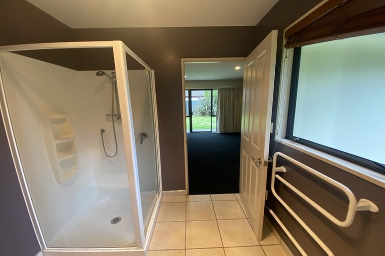 Photo of property in 11 Annaby Drive, Northwood, Christchurch, 8051