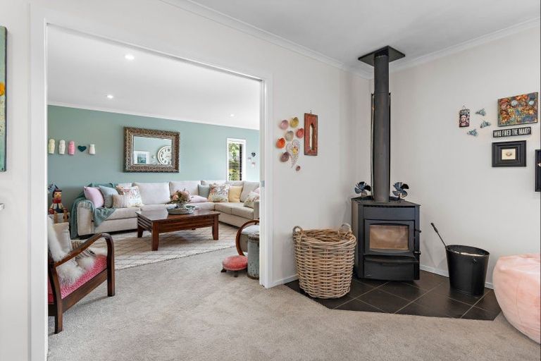 Photo of property in 24 Gimson Street, Solway, Masterton, 5810
