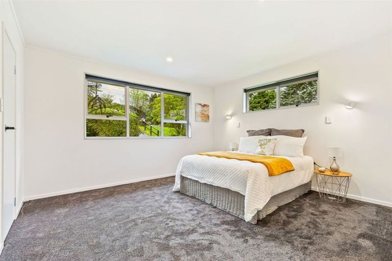 Photo of property in 53 Pine Avenue, Henderson, Auckland, 0612