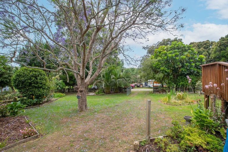 Property details for 98 Corlett Road, Tauhoa, Wellsford, 0973