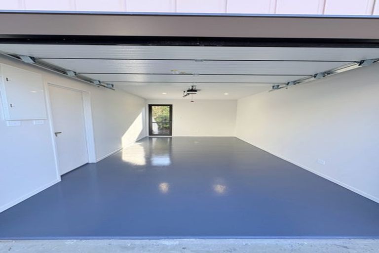 Photo of property in 27c Te Atatu Road, Te Atatu South, Auckland, 0610