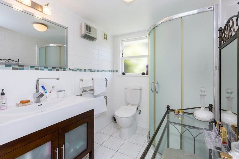 Photo of property in 50a Thackeray Street, Trentham, Upper Hutt, 5018