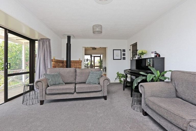 Photo of property in 56a Churchill Drive, Taradale, Napier, 4112