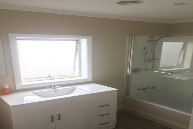 Photo of property in 72 Kaikorai Valley Road, Kaikorai, Dunedin, 9010