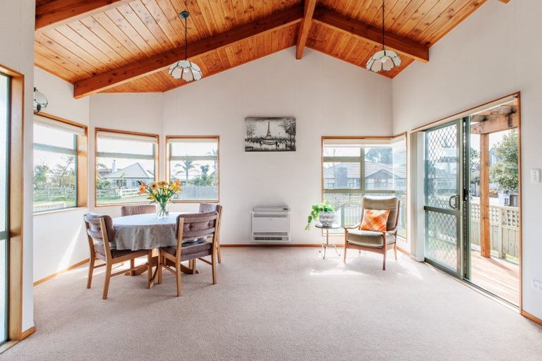 Photo of property in 2/39 James Street, Whakatane, 3120