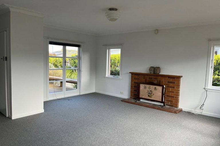 Photo of property in 1/5 Stratford Avenue, Milford, Auckland, 0620