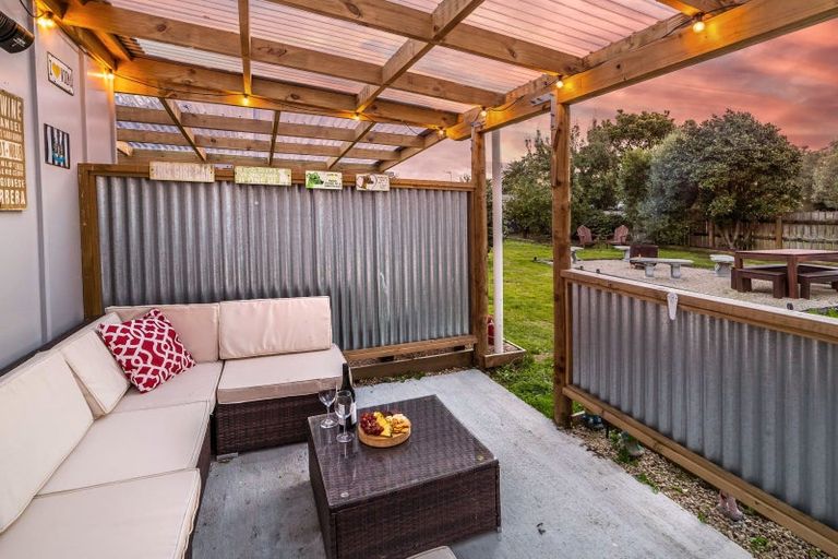 Photo of property in 32 William Benton Street, Featherston, 5710