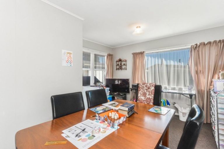 Photo of property in 55 Mears Road, St Andrews, Hamilton, 3200
