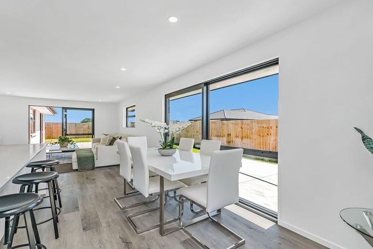 Photo of property in 9 Piwakawaka Place, Leeston, 7632