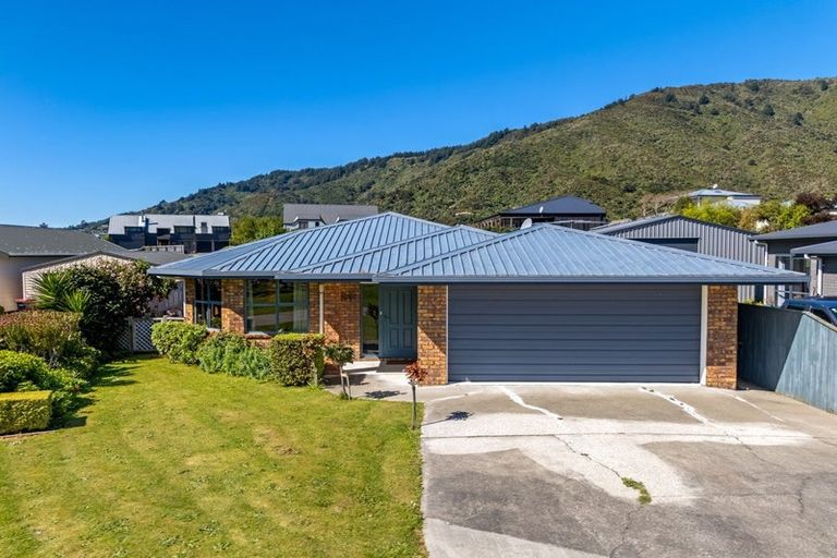 Photo of property in 19 Captains Close, Waikawa, Picton, 7220