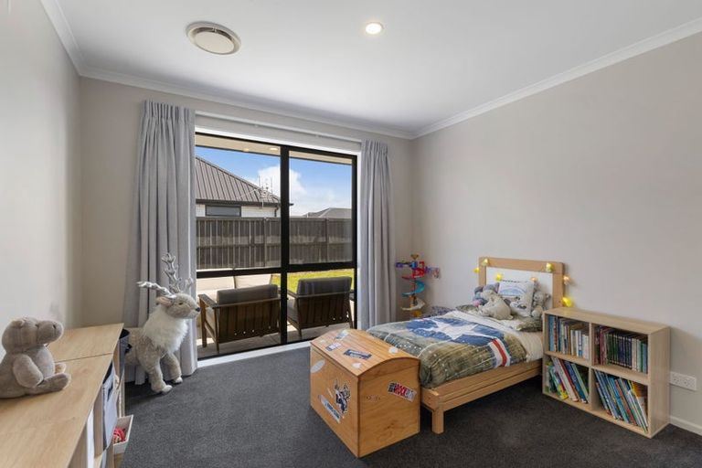 Photo of property in 16 Verdeco Boulevard, Lincoln, 7608