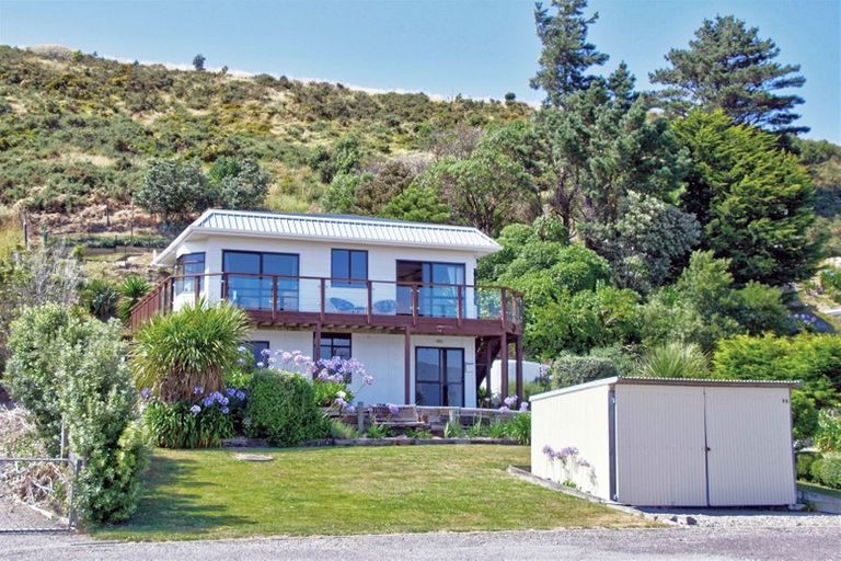 Photo of property in 98 Lake Ferry Road, Lake Ferry, Featherston, 5772