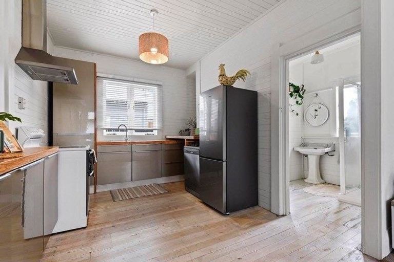 Photo of property in 51a Boundary Road, Claudelands, Hamilton, 3214