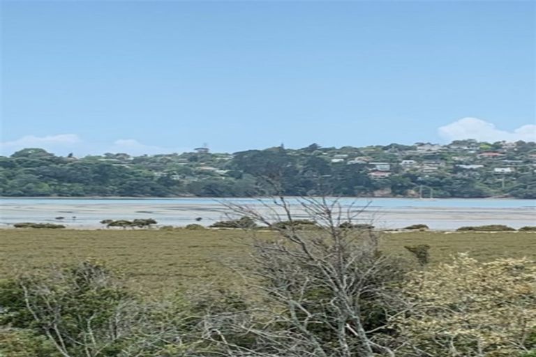 Photo of property in 30 Tai Crescent, Hobsonville, Auckland, 0616