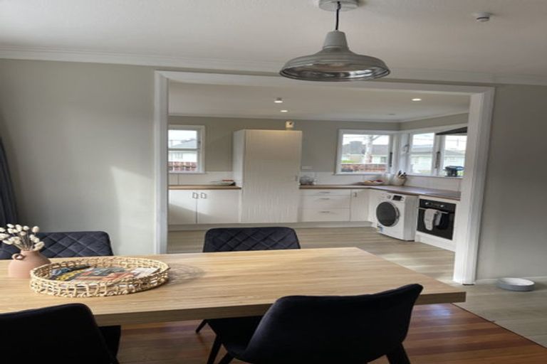 Photo of property in 13 Byron Street, Trentham, Upper Hutt, 5018