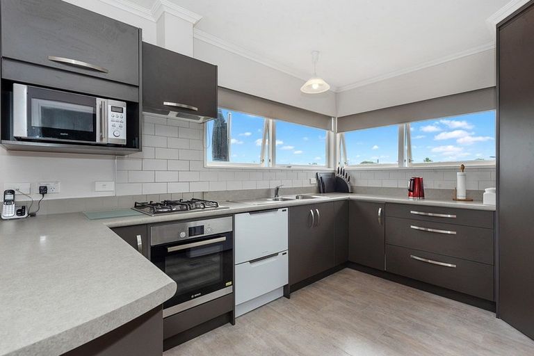 Photo of property in 4 Samuel Place, Queenwood, Hamilton, 3210