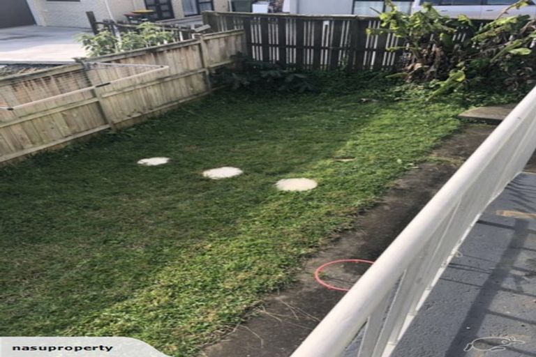 Photo of property in 51 Patons Road, Howick, Auckland, 2014