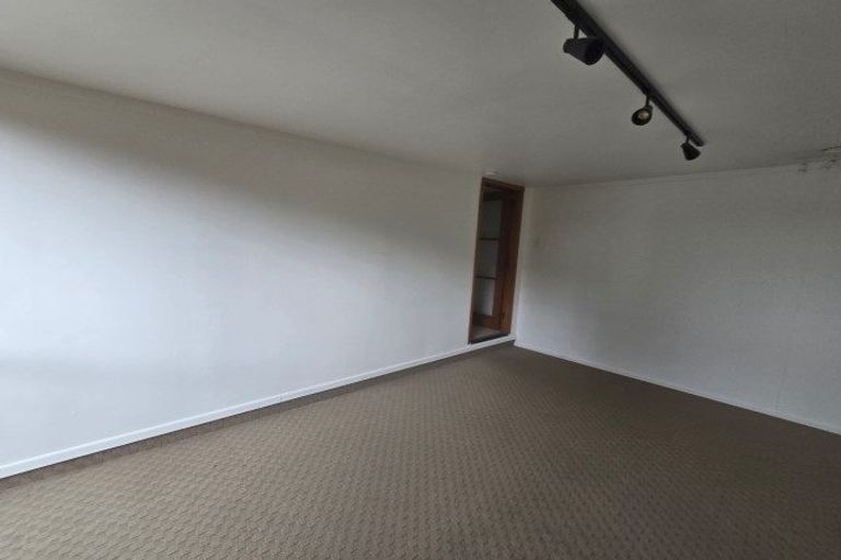 Photo of property in 1/320 Pukehangi Road, Sunnybrook, Rotorua, 3015