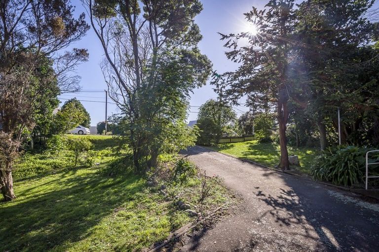 Photo of property in 6 Falla Street, Paraparaumu Beach, Paraparaumu, 5032