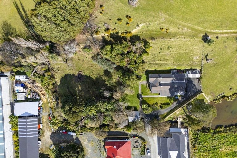 Photo of property in 12 Shirley Lane, Sawyers Bay, 9023