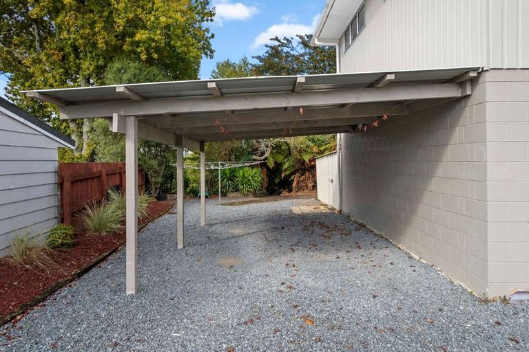 Photo of property in 18 Utuhina Road, Springfield, Rotorua, 3015