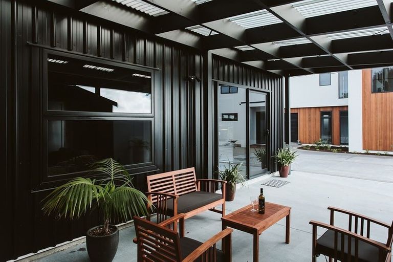 Photo of property in 7b Lyn Street, Lynmouth, New Plymouth, 4310