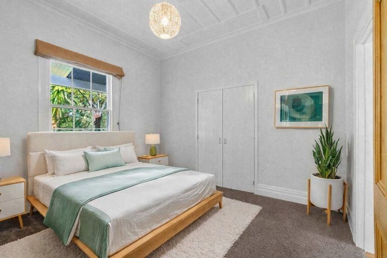Photo of property in 40 Candia Road, Swanson, Auckland, 0614