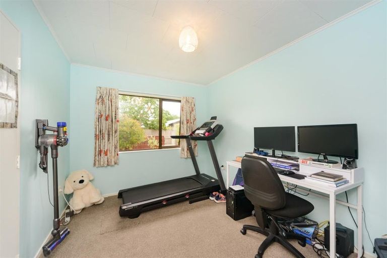 Photo of property in 14a Milne Street, Marton, 4710