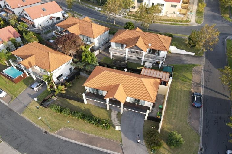Photo of property in 11 Parkwood Crescent, Gulf Harbour, Whangaparaoa, 0930
