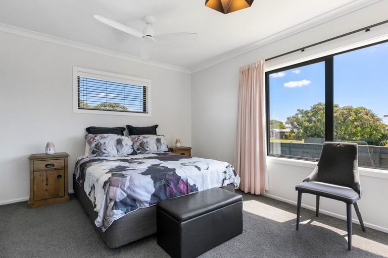 Photo of property in 2 Epsom Road, Mount Maunganui, 3116