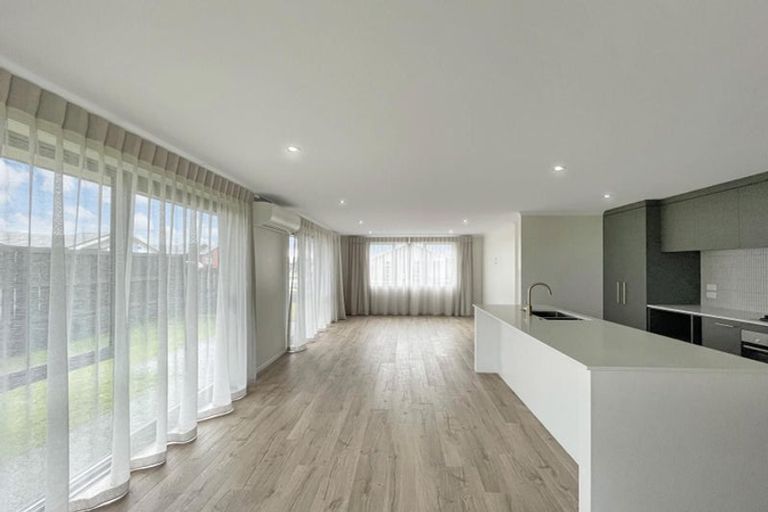 Photo of property in 15 Aspen Grove, Fernhill, Queenstown, 9300