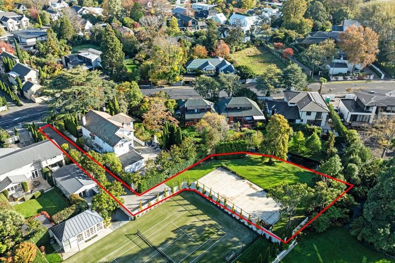 Photo of property in 10a Glandovey Road, Fendalton, Christchurch, 8052