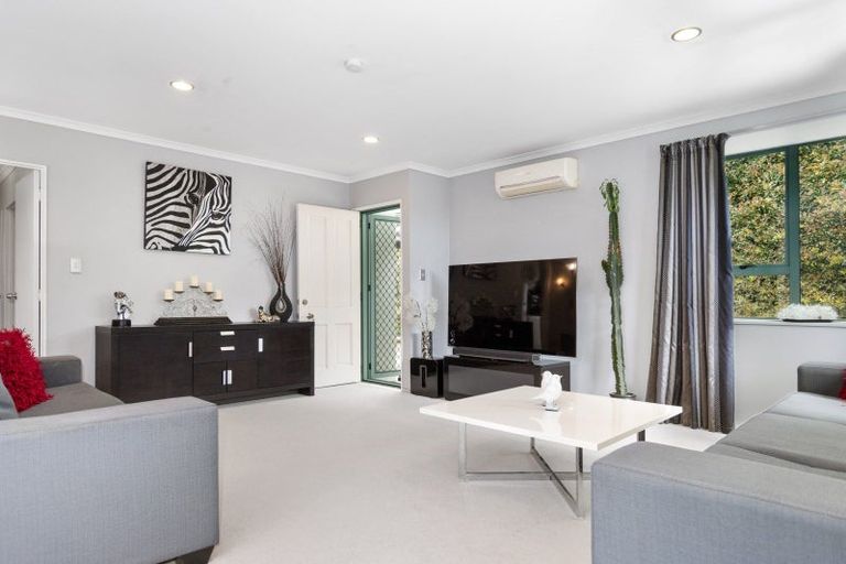 Photo of property in 32 Sunvale Place, Gate Pa, Tauranga, 3112