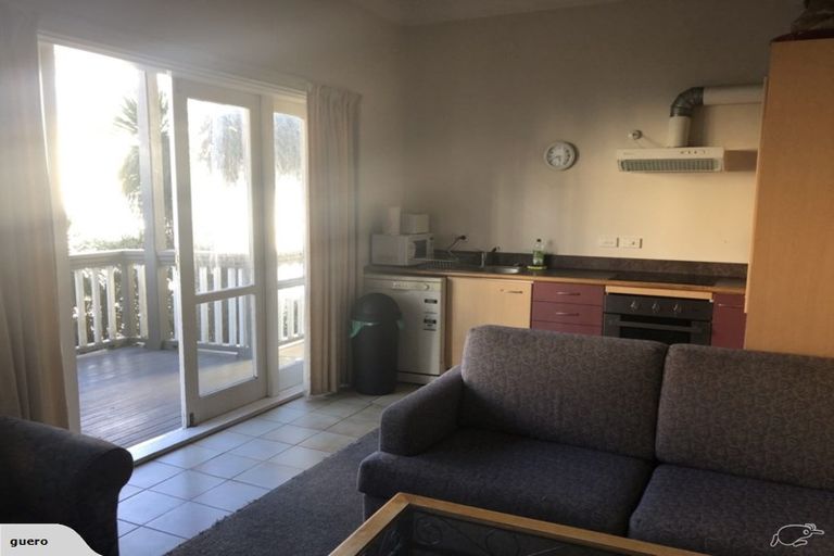 Photo of property in 201 The Terrace, Wellington Central, Wellington, 6011