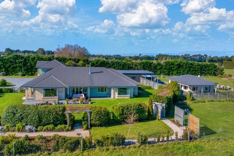 Photo of property in 20 Camwell Park, Flaxton, Kaiapoi, 7691