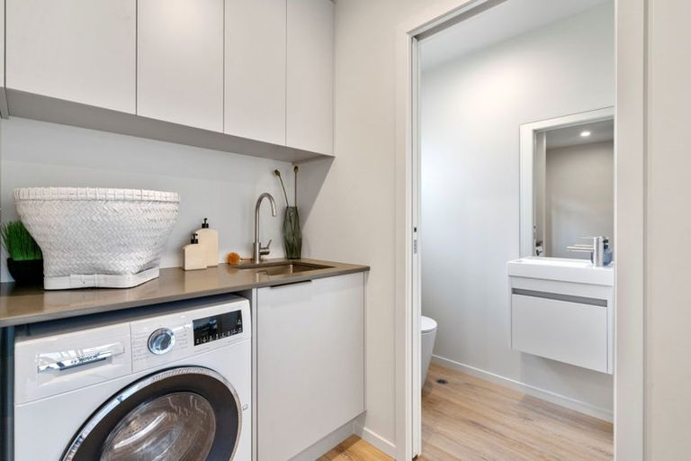 Photo of property in 8/25 Bush Street, Naenae, Lower Hutt, 5011