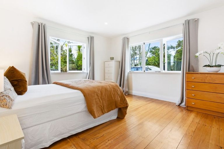 Photo of property in 226 Upper Harbour Drive, Greenhithe, Auckland, 0632