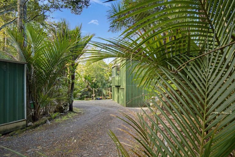 Photo of property in 102 Taylor Road, Waimauku, 0882